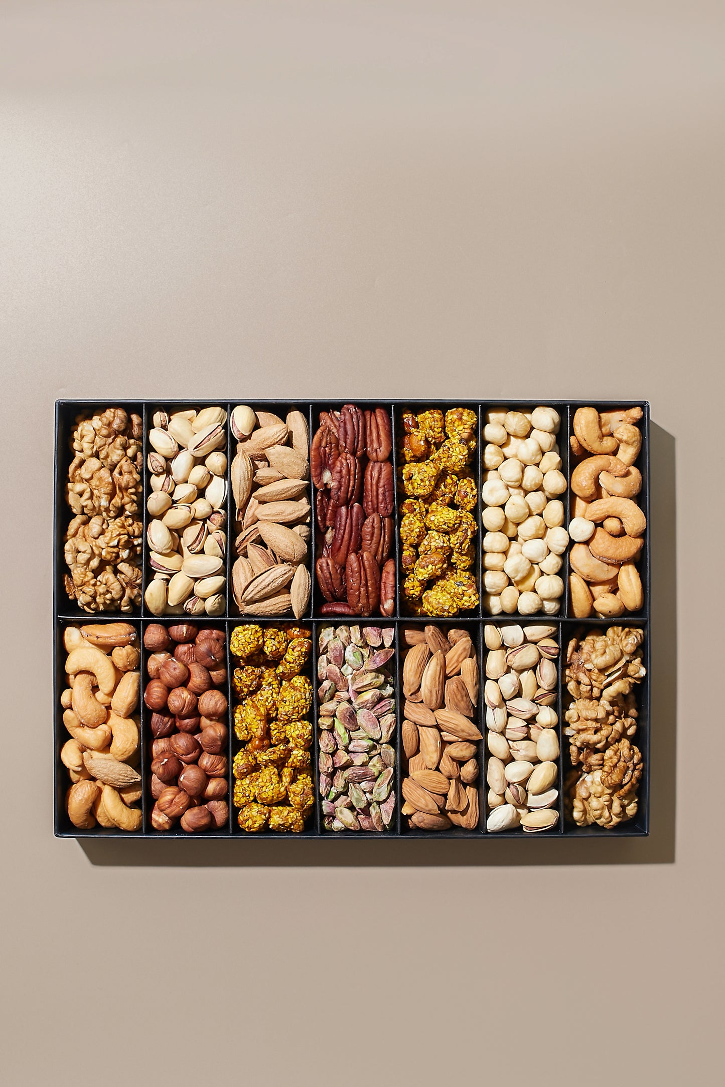 Medium Acrylic Nuts Set